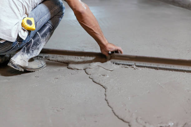 Best Concrete Sidewalk Installation  in Montgomery, MN